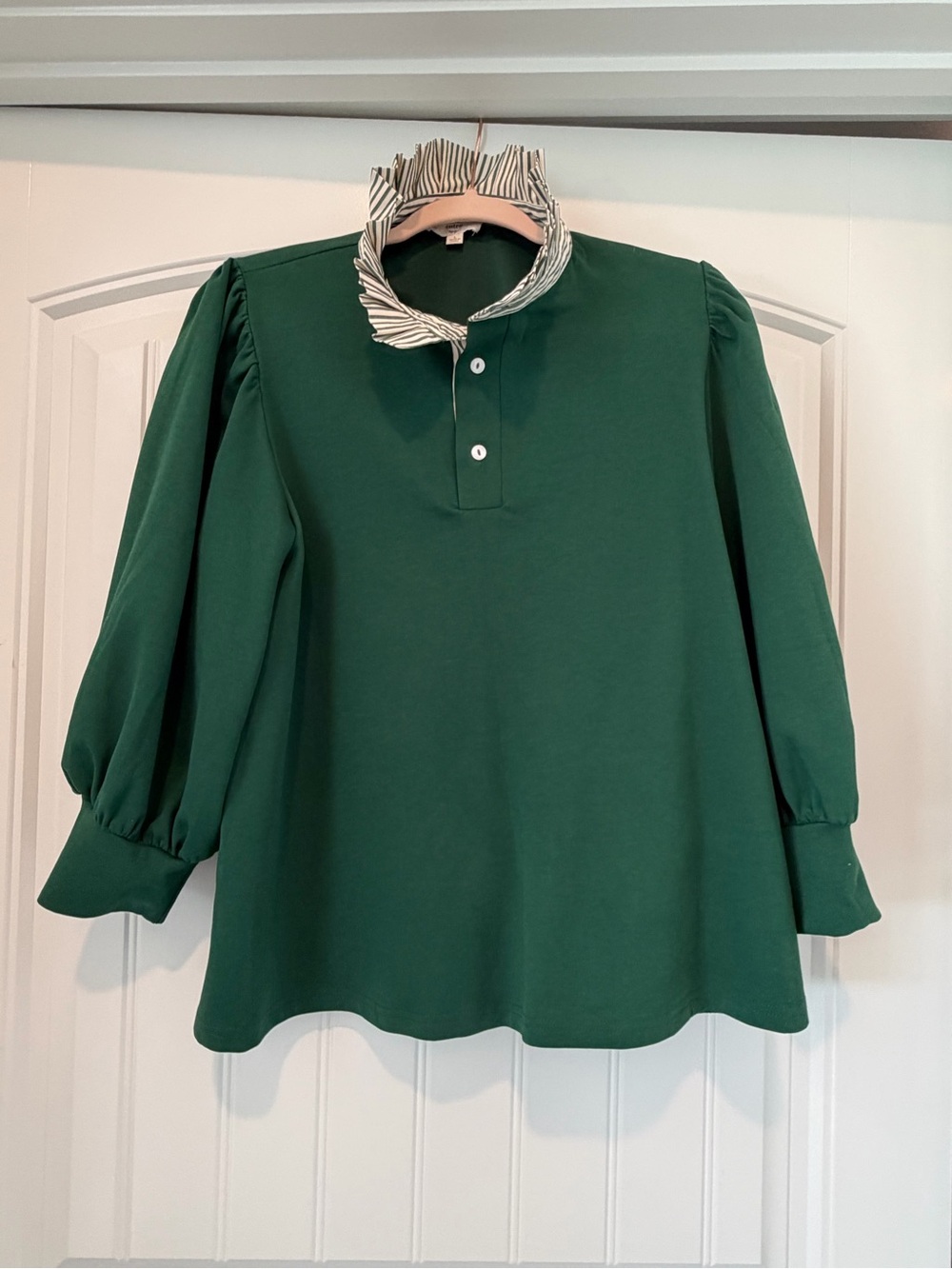 entro Dark Green Puff-Sleeve Blouse with Striped Ruffle Collar
